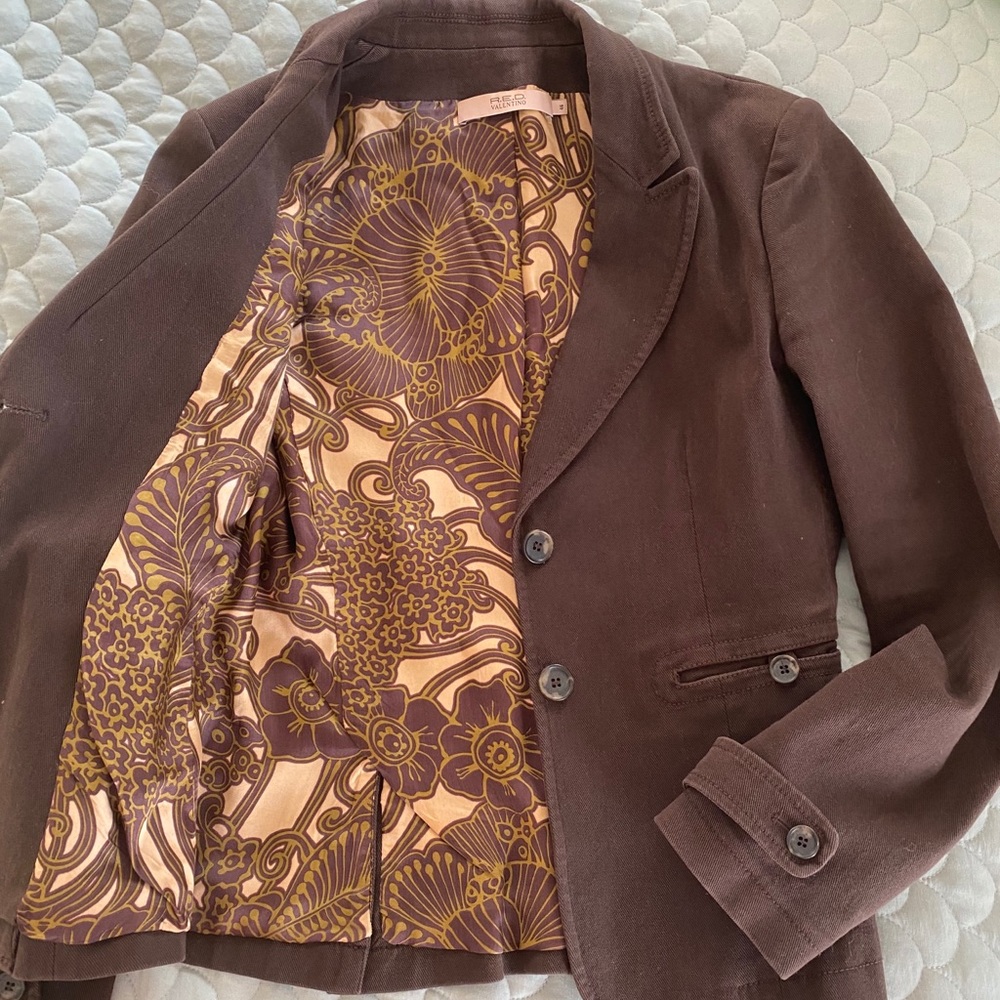 Valentino R.E.D brown jacket with silky lining.